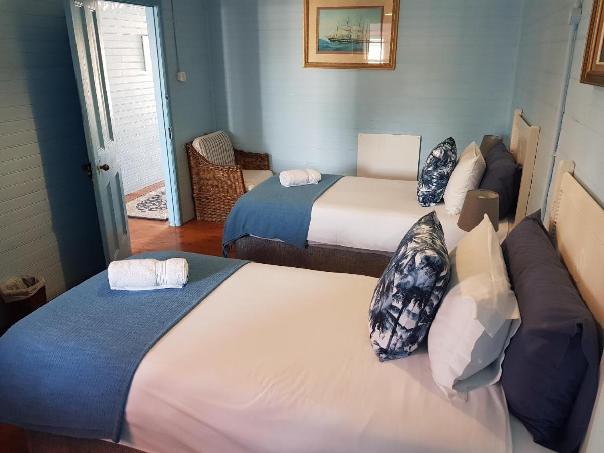 Bedrock Lodge ポート・ノロス エクステリア 写真