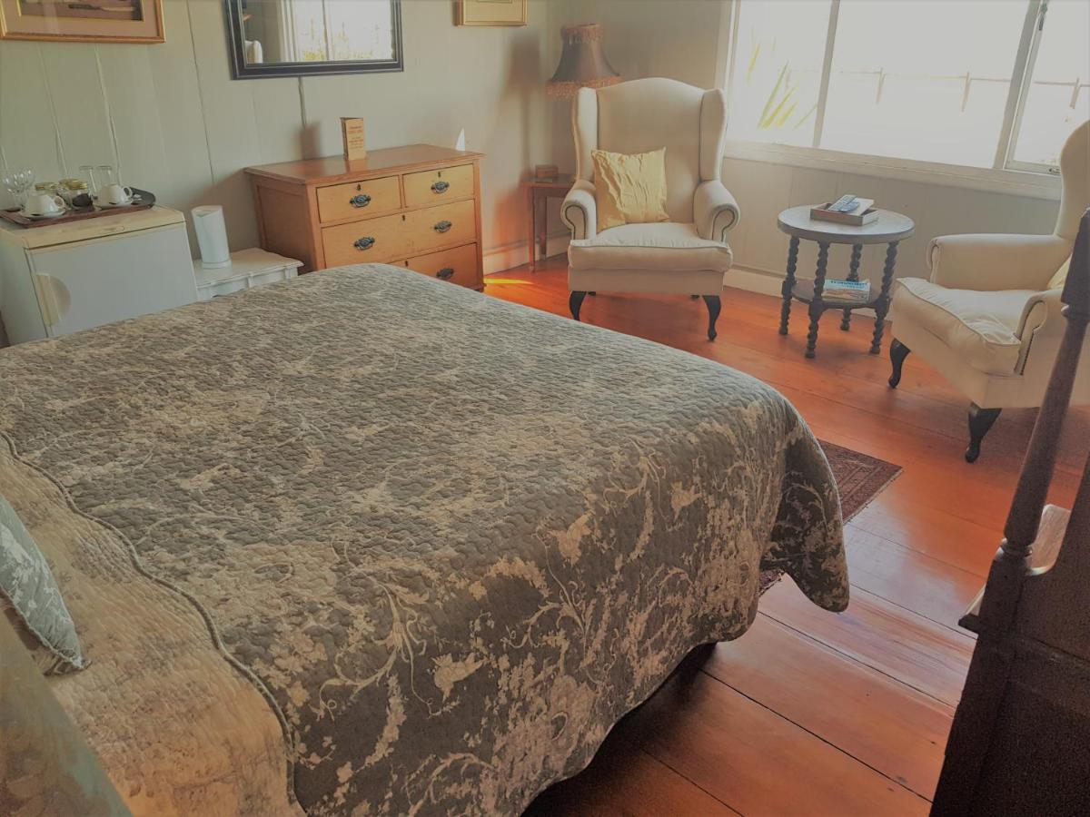 Bedrock Lodge ポート・ノロス エクステリア 写真