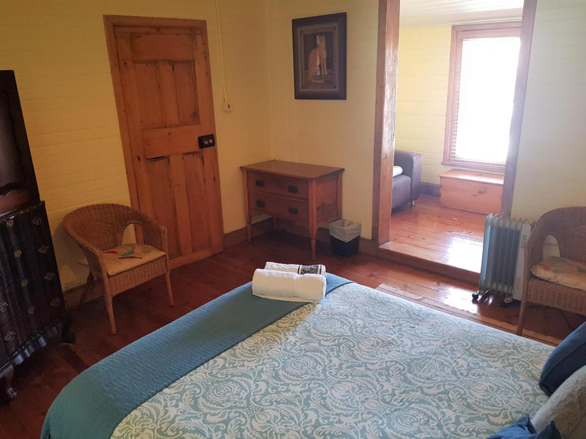 Bedrock Lodge ポート・ノロス エクステリア 写真